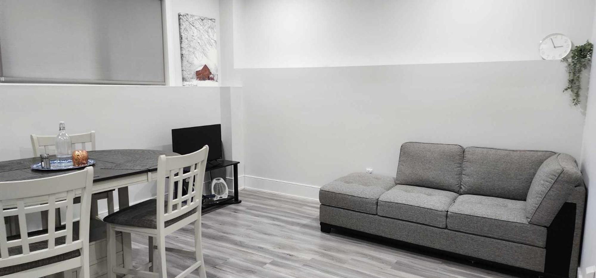 Scarborough New 2-Bedroom Basement Toronto Bagian luar foto